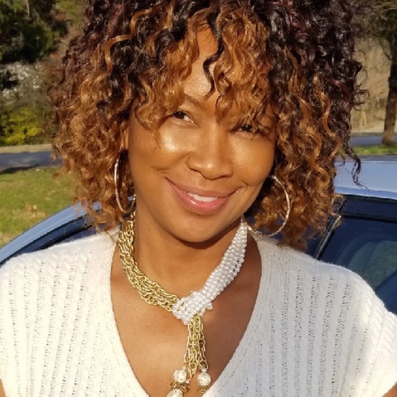 Meet your Posher, Kim - Picture 1 of 1